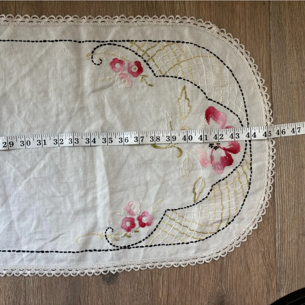 Linen Embroidered Floral Farmhouse Table Runner Oval Pink Handmade